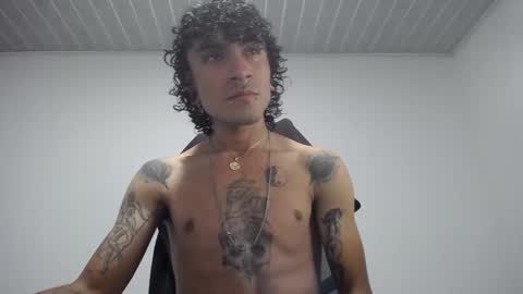 Plux online show from March 6, 2025, 7:25 am