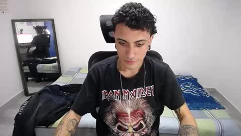 Plux online show from December 21, 2025, 7:54 pm