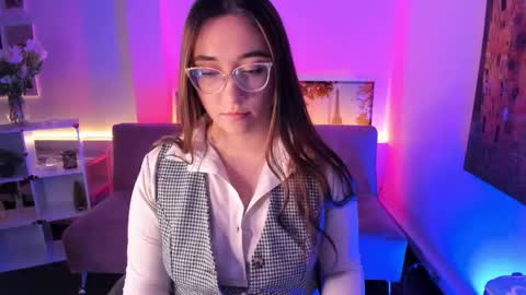 Snapshot of press_anykey chatting on May 5, 2026, 12:57 pm Camila online show from May 5, 2026, 12:57 pm