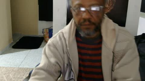 pretogil online show from July 12, 2026, 10:01 pm