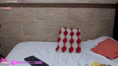 pretty_cristal22 online show from February 8, 2025, 2:38 pm