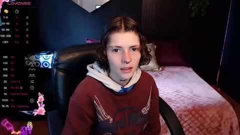 pretty_cristal22 online show from March 13, 2026, 12:56 pm