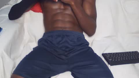 Pretty dollx01 online show from March 28, 2026, 6:29 pm