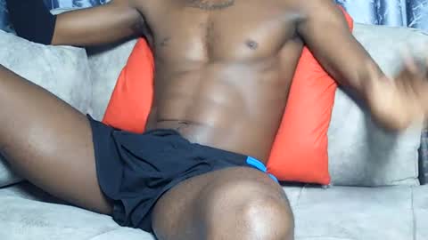 Snapshot of pretty_dollx01 chatting on July 10, 2026, 8:44 pm Pretty dollx01 online show from July 10, 2026, 8:44 pm