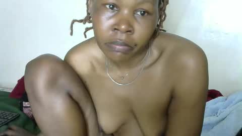 Snapshot of pretty_doreen chatting on September 13, 2025, 11:37 pm pretty_doreen online show from September 13, 2025, 11:37 pm