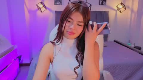 Snapshot of pretty_johnson_ chatting on June 11, 2026, 5:16 am pretty online show from June 11, 2026, 5:16 am