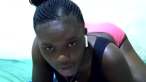 pretty_melan online show from March 19, 2026, 9:52 pm