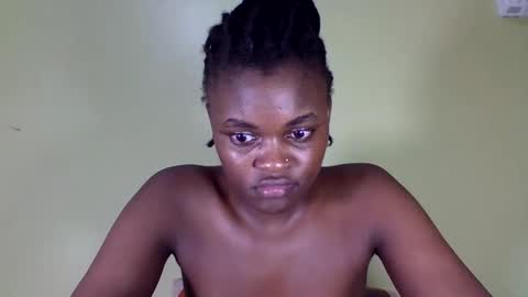 Snapshot of pretty_miya chatting on December 23, 2024, 5:32 pm pretty_miya online show from December 23, 2024, 5:32 pm