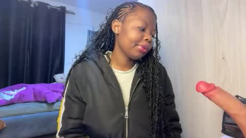 Pretty peaches online show from March 19, 2026, 3:43 am