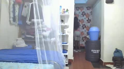 pretty_petite_ebony online show from March 13, 2026, 6:25 pm