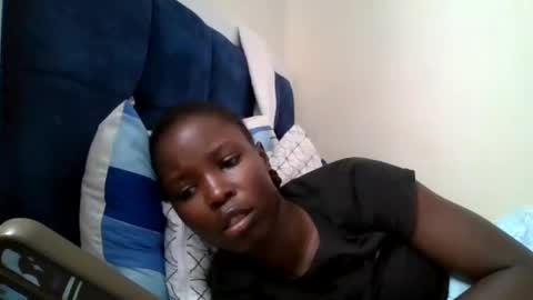Snapshot of pretty_petite_ebony chatting on July 12, 2026, 1:24 pm pretty_petite_ebony online show from July 12, 2026, 1:24 pm