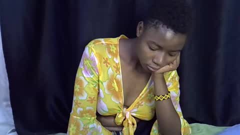 Snapshot of pretty_queen18 chatting on February 23, 2025, 4:07 am NASH online show from February 23, 2025, 4:07 am