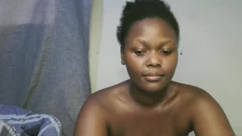 pretty_shanz online show from October 18, 2025, 12:06 pm