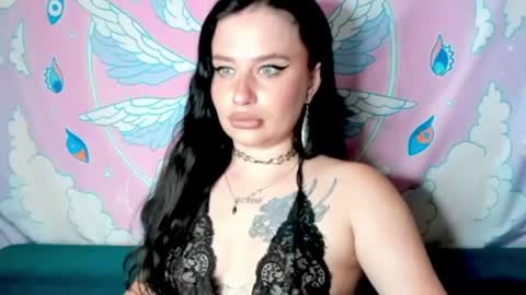 Snapshot of prettyaliceee chatting on July 2, 2026, 3:45 am Alice online show from July 2, 2026, 3:45 am