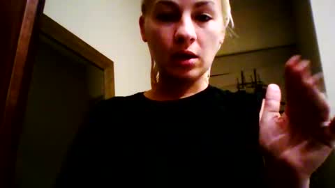 Missy  Jack online show from November 16, 2025, 5:35 am