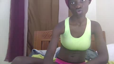 prettyboobies02 online show from June 28, 2026, 7:42 pm