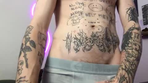 Snapshot of prettyboyszn chatting on October 30, 2025, 3:19 am pretty boy online show from October 30, 2025, 3:19 am