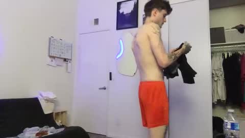 Snapshot of prettyboyszn chatting on November 29, 2025, 3:53 am pretty boy online show from November 29, 2025, 3:53 am