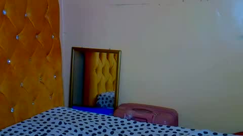 Snapshot of prettycandy0 chatting on February 20, 2026, 4:31 am prettycandy0 online show from February 20, 2026, 4:31 am