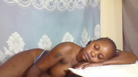 SHANIA online show from September 16, 2025, 12:44 am