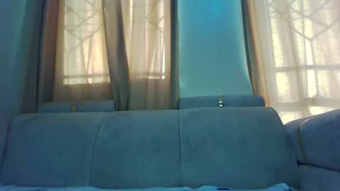prettydulce online show from October 1, 2025, 1:28 pm