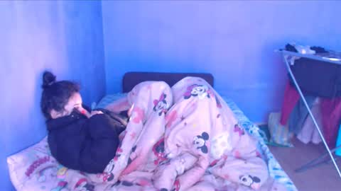 prettyjulliette online show from February 23, 2025, 10:39 am