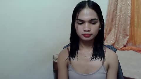 prettykhelcy online show from September 26, 2025, 9:35 am