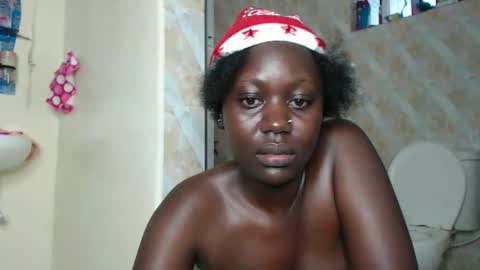 Snapshot of prettyliz1999 chatting on December 24, 2024, 4:44 am Lizzy online show from December 24, 2024, 4:44 am