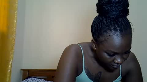 Snapshot of prettyliz30 chatting on June 30, 2026, 7:42 am LILIAN online show from June 30, 2026, 7:42 am