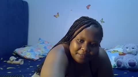 prettymel1 online show from May 7, 2026, 10:59 pm