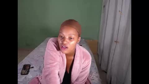 prettynyash online show from April 6, 2026, 5:47 pm