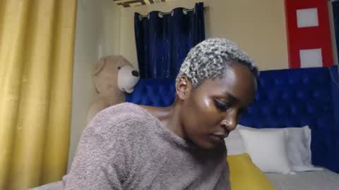 Snapshot of prettyquee chatting on February 24, 2026, 12:58 pm sasha online show from February 24, 2026, 12:58 pm