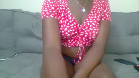 Snapshot of prettyqueen254 chatting on January 8, 2025, 10:48 pm pretty queen online show from January 8, 2025, 10:48 pm