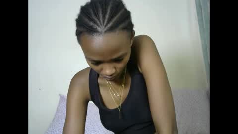 prettyquiny254 online show from September 16, 2025, 12:50 pm