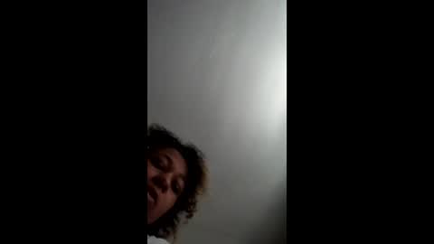 prettyred2026 online show from May 3, 2026, 2:56 pm