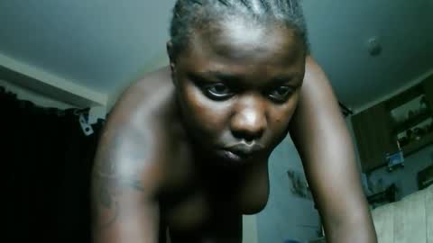 Snapshot of prettyreen chatting on November 9, 2025, 3:32 pm prettyreen online show from November 9, 2025, 3:32 pm