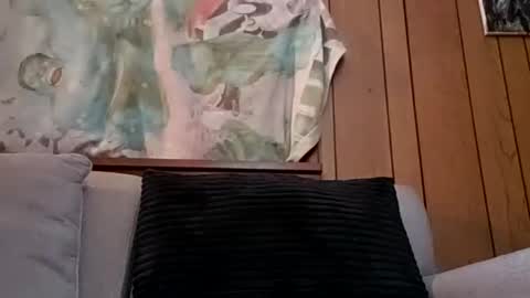 prettysolidd7 online show from February 12, 2025, 10:59 pm