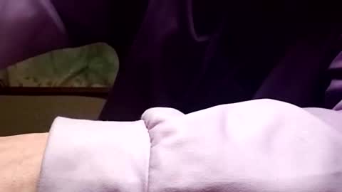 prettysolidd7 online show from February 18, 2025, 10:49 am