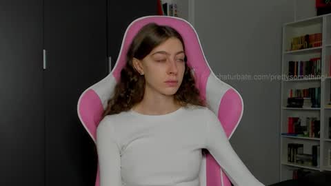 Sophie  next stream will be at Monday  i will wait you guys  online show from September 24, 2025, 6:50 am