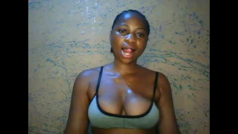 prettyxxpac online show from April 11, 2026, 12:37 am