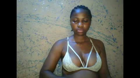 Snapshot of prettyxxpac chatting on April 18, 2026, 6:23 pm prettyxxpac online show from April 18, 2026, 6:23 pm