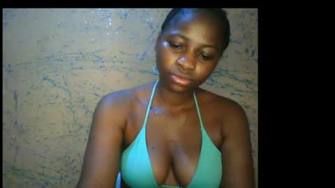 Snapshot of prettyxxpac chatting on April 28, 2026, 10:26 pm prettyxxpac online show from April 28, 2026, 10:26 pm