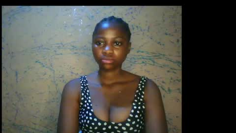 Snapshot of prettyxxpac chatting on May 3, 2026, 12:27 am prettyxxpac online show from May 3, 2026, 12:27 am