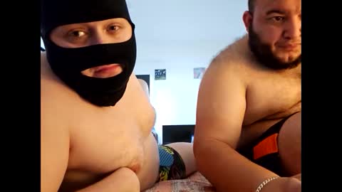 Snapshot of pretyboyl chatting on January 26, 2025, 12:43 pm chubbymmm online show from January 26, 2025, 12:43 pm