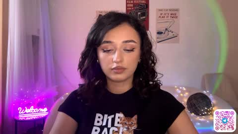 Sofi online show from April 7, 2026, 1:33 pm