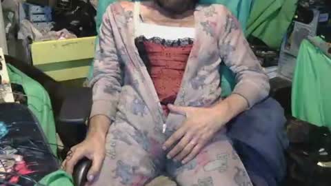 primemadmax59109 online show from November 9, 2025, 4:05 pm