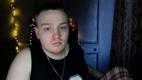 Snapshot of princ4real chatting on January 17, 2025, 8:13 am prince online show from January 17, 2025, 8:13 am