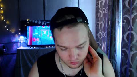 Snapshot of princ4real chatting on February 13, 2025, 8:27 am prince online show from February 13, 2025, 8:27 am