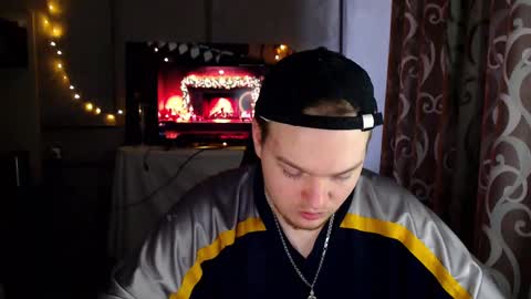 Snapshot of princ4real chatting on February 18, 2025, 10:49 am prince online show from February 18, 2025, 10:49 am