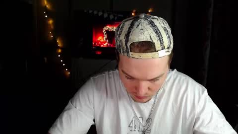 Snapshot of princ4real chatting on February 25, 2025, 8:41 pm prince online show from February 25, 2025, 8:41 pm